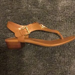 tommy hilfiger tan sandals